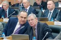 Приморские депутаты будут заслушивать отчёты федеральных чиновников