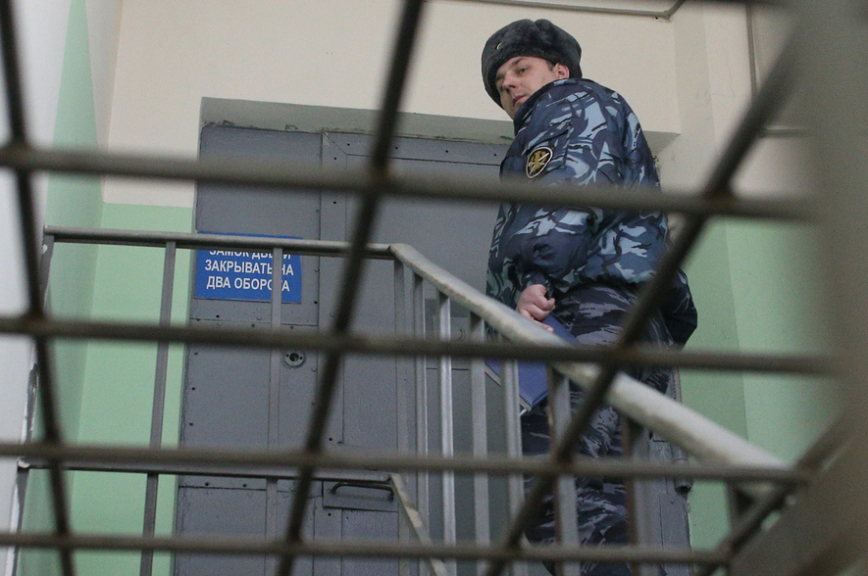 В Общественную палату поступили жалобы на пропаганду экстремизма в тюрьмах