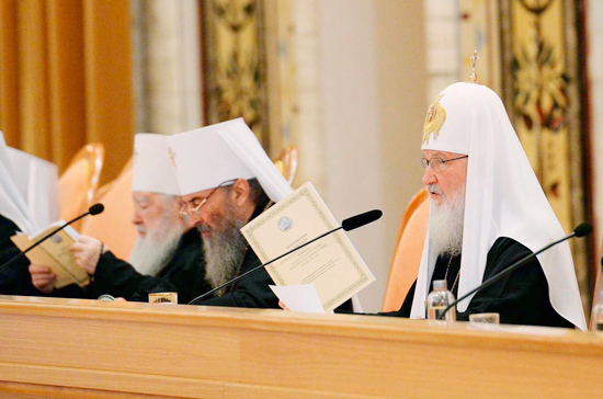 РПЦ: патриарх Кирилл не планирует встречаться с Филаретом в ближайшее время
