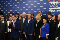 «Единая Россия» отмечает свое 16-летие на встречах с избирателями