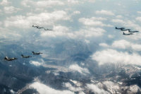 США и Южная Корея приступили к крупнейшим в истории совместным учениям ВВС