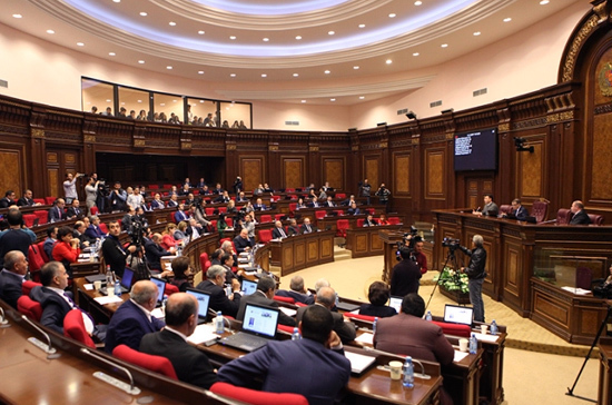 Парламент Армении ратифицировал договор о Таможенном кодексе ЕАЭС