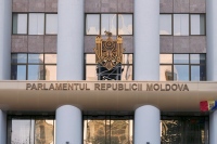 Парламент Молдавии принял законопроект, ограничивающий российские СМИ