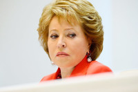 Валентина Матвиенко предложила наказывать министерства за неисполнение законов