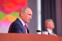 Путин заявил о необходимости оздоровлять банковскую систему России