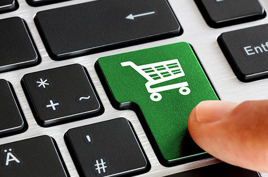 Предприниматели могут не использовать онлайн-кассы в самолётах и в воинских частях