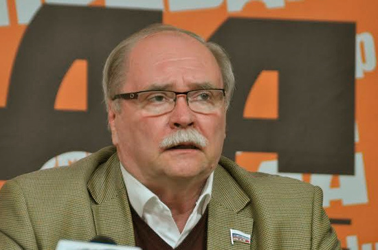 Бортко выразил соболезнования в связи со смертью Шаинского