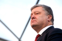 Украинцы назвали Порошенко политиком года