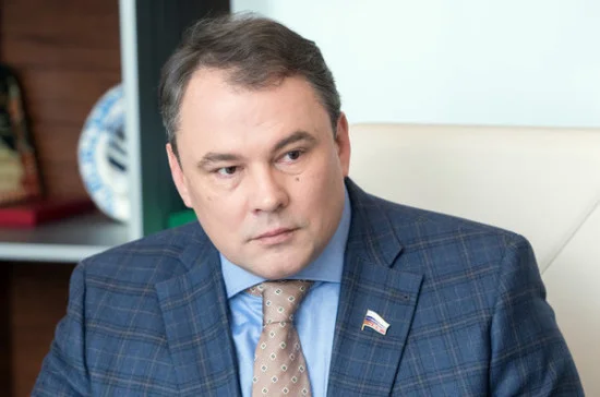 Осанка телеведущего &mdash; это настроение страны
