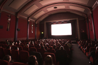 В потребительскую корзину могут войти билеты в кино