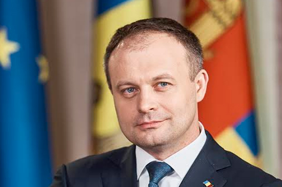 Спикер парламента Молдавии вместо президента назначил новых министров