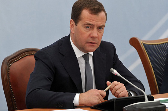 Медведев отправил в отставку главу Госфильмофонда