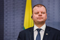 Премьер Литвы призвал проверить, как радио и телевидение расходуют средства