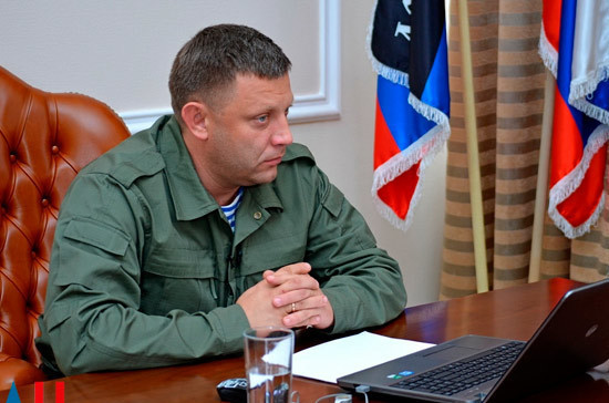 Глава ДНР запретил чиновникам посещать Украину