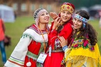В российских школах будут изучать традиции народов страны