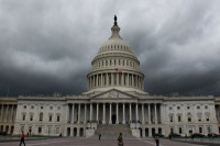 Сенат США одобрил законопроект по слежке за иностранцами