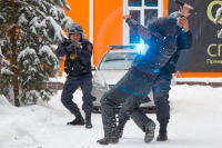 В Волгограде полиция задержала подозреваемых в стрельбе около кафе