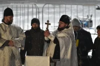Празднику Крещения исполнилось 1988 лет — Иисуса Христа крестили в водах реки Иордан в возрасте 30 лет, и именно в честь этого события христиане отмечают эту дату.