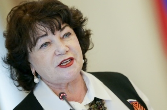 Плетнёва усомнилась в возможности уравнять сожительство и брак