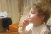 Полиция Северной Осетии нашла родителей 2-летнего ребёнка, курящего сигарету на видео