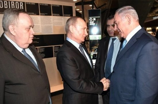 Путин призвал противодействовать национализму на уровне общества и государства