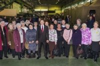 Романов поздравил блокадников в музее «Ленрезерв»