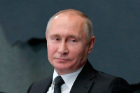 Москва не сдаст позиции на международной арене, заявил Путин