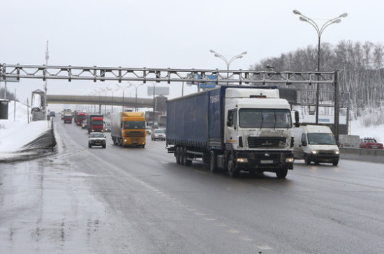 Эстонские перевозчики заплатят за использование российских дорог
