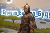 «Охранял» выставку Совета Федерации «настоящий» бурятский воин