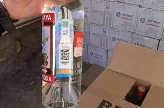 Полиция Крыма выявила склады с поддельными  виски, текилой, коньяком и сигаретами