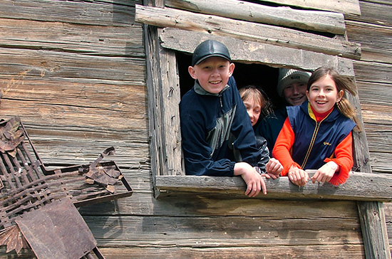 Кутепов призвал совершенствовать систему льгот многодетным семьям в регионах