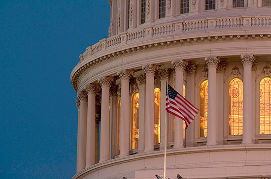 Конгресс потребовал от Трампа опубликовать записку по «российскому делу»