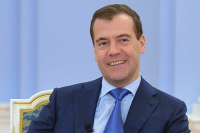 Медведев поздравил лыжника Спицова и бобслеиста Трегубова с медалями на Олимпиаде