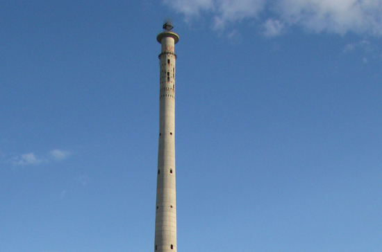 Недостроенная телебашня в Екатеринбурге будет снесена, сообщают СМИ