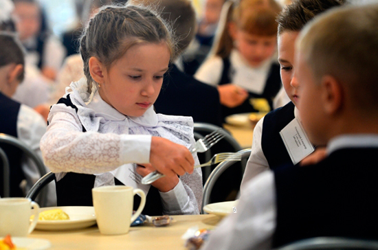 ГОСТы оградят детей от некачественного питания