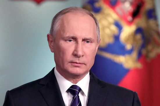Путин: россияне на Олимпиаде доказали, что у них можно забрать атрибутику, но не характер