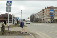 На дорогах Краснодарского края появились картонные макеты человеческих фигур