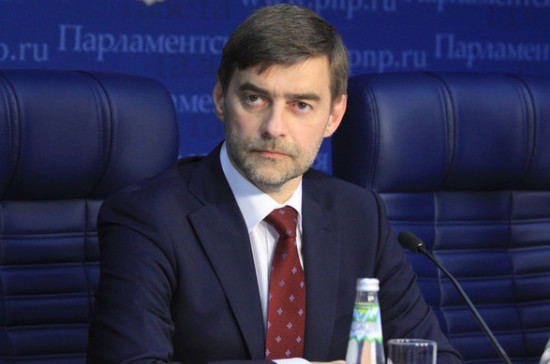 Железняк назвал жалким и неубедительным обоснование новых антироссийских санкций 