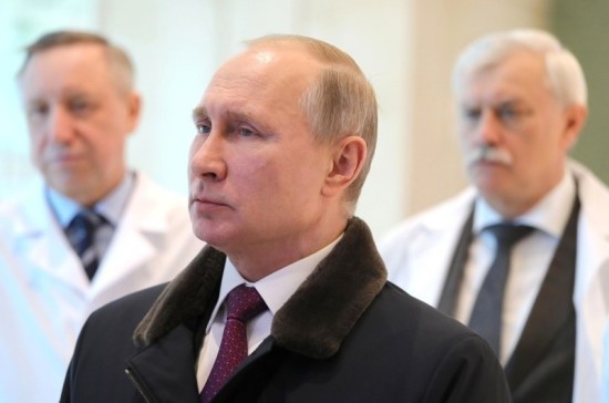 Путин не исключил «административных решений» за отказ от прививок