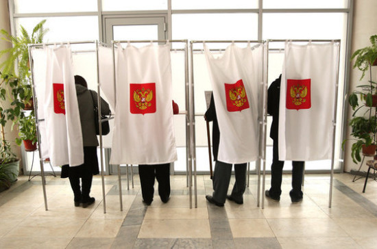 Булаев назвал волюнтаризмом запрет россиянам голосовать на Украине