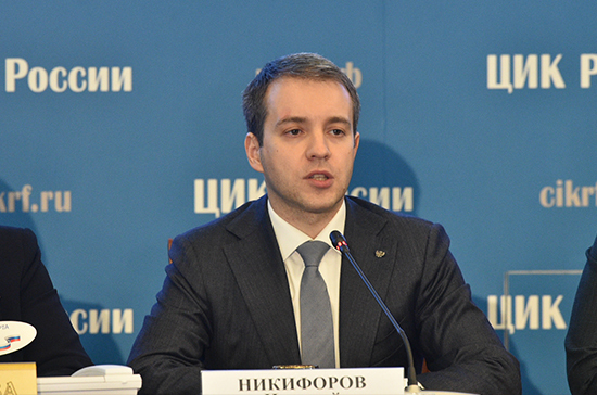 Никифоров: никакие хакеры не способны повлиять на выборы в России