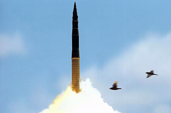 Минобороны: у России есть ответы на все виды вооружений США