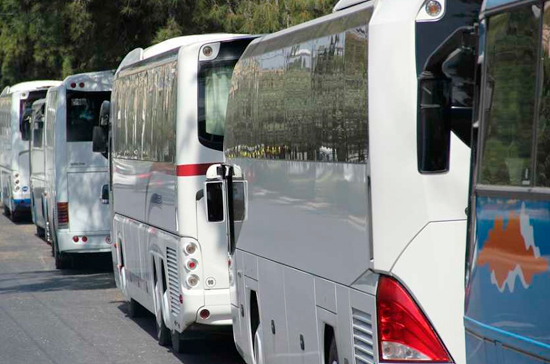 В Севастополе на социальных маршрутах начали курсировать новые автобусы