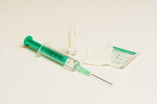 В Иркутской области началась вакцинация от клещевого энцефалита