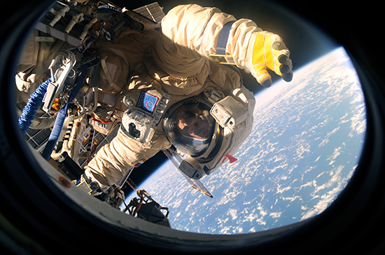 Российский космонавт полетит на МКС на корабле Dragon в ноябре 2019 года