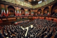 Итальянские парламентарии сформировали фракции и выбрали их лидеров