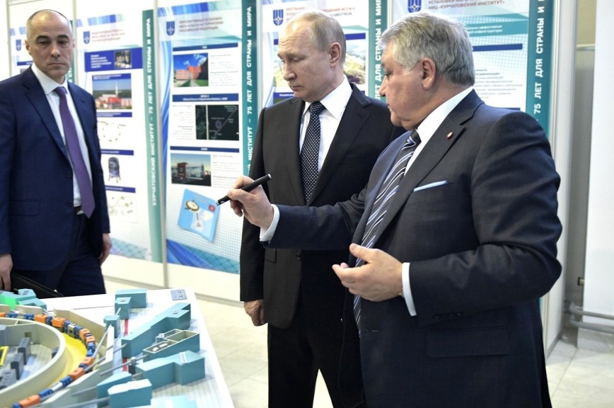 Путин гарантировал рост социального статуса учёных