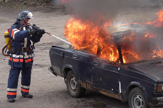 В столице на МКАД сгорели девять машин