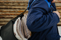 В Тверской области почтальон не позволила грабителям похитить сумку с пенсиями