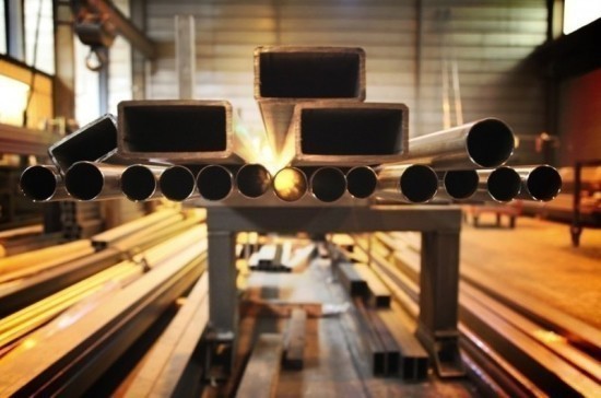 США решили продлить отсрочку по введению пошлин на сталь и алюминий